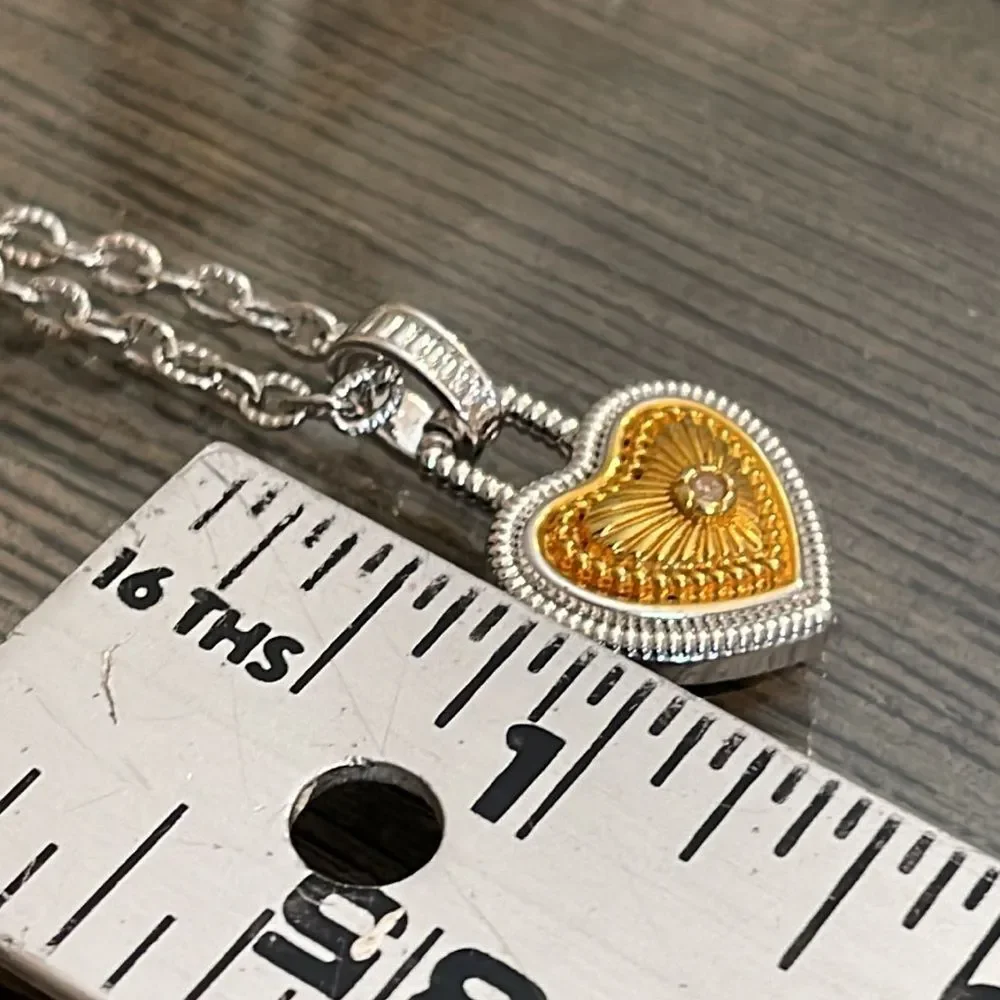 DIAMONDS INTERNATIONAL, Diamond Heart Necklace